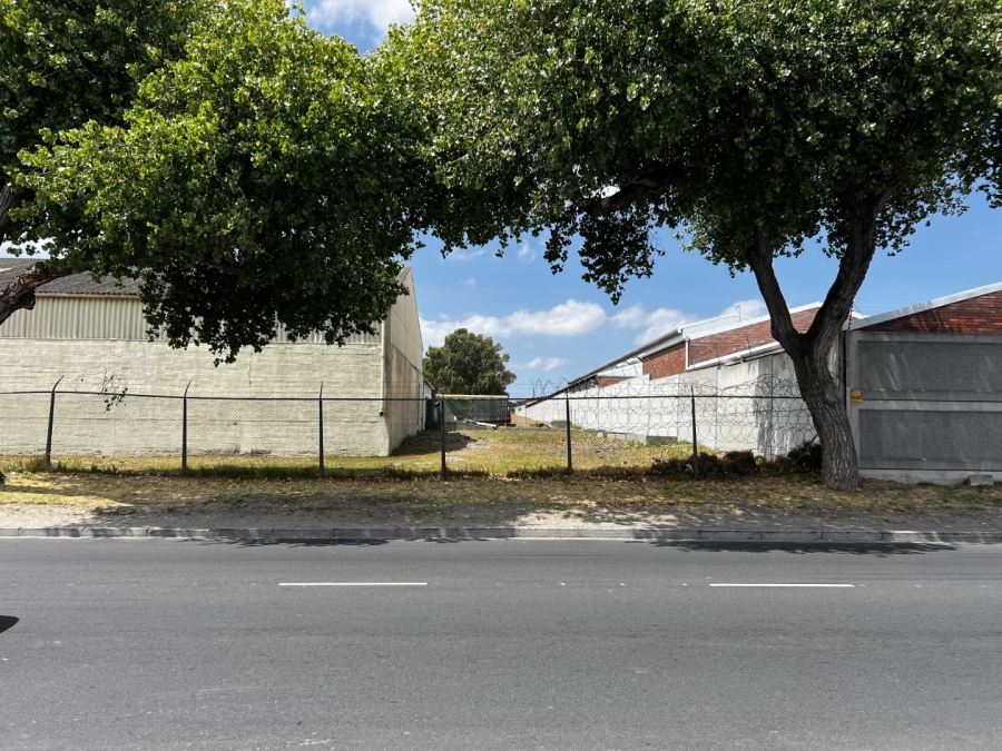 To Let commercial Property for Rent in Parow Industrial Western Cape